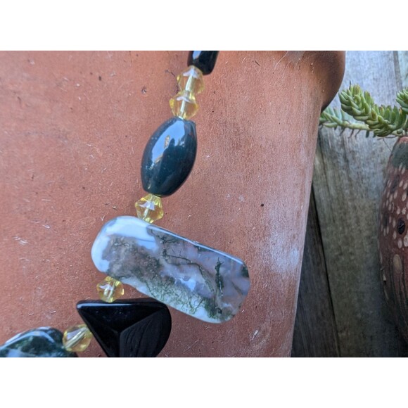 Vintage Moss Agate Beaded Stone Necklace - Picture 6 of 16